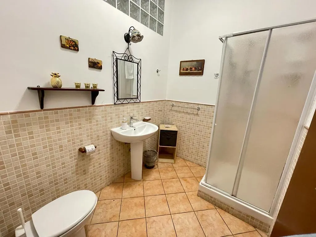 Le Stanze Di Ruggero Hotel Palermo 2*,
